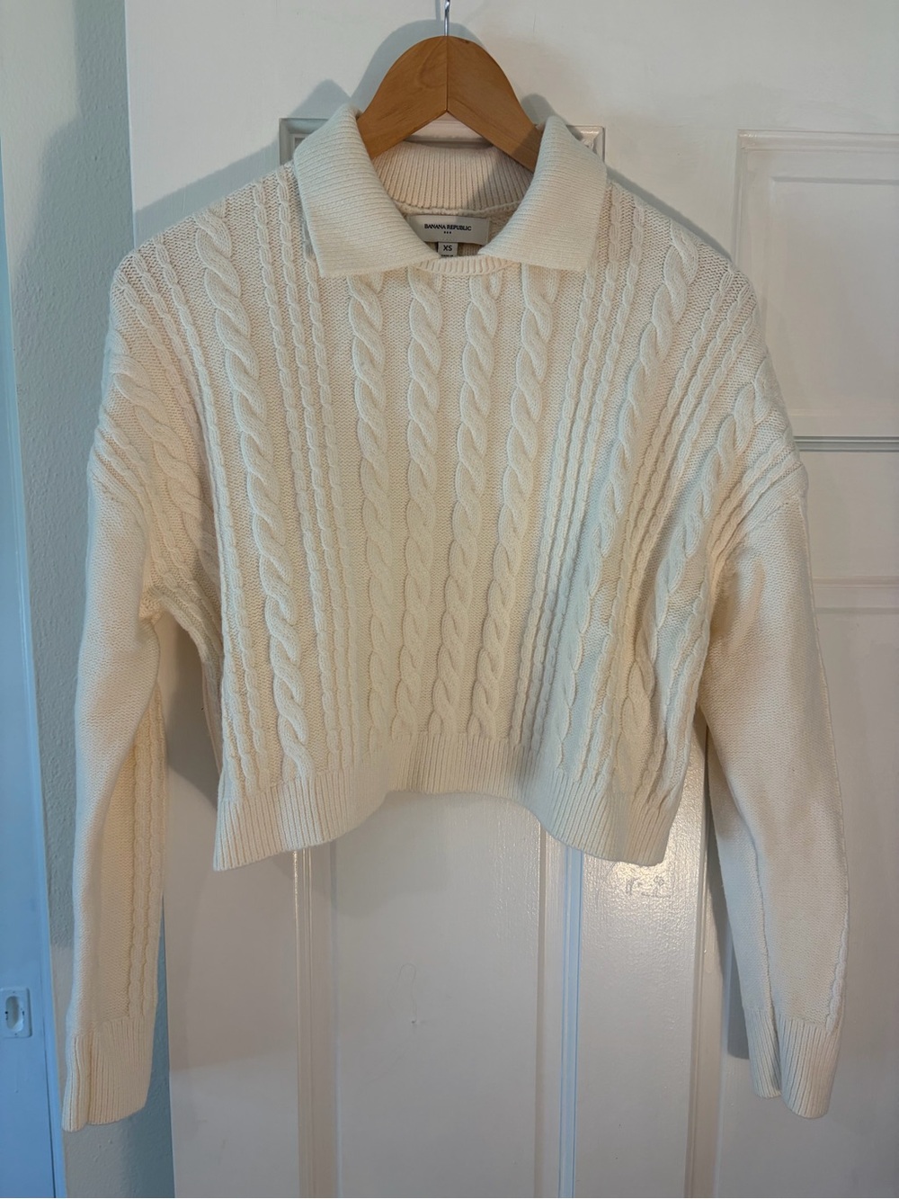 Cropped Cable Knit Polo Sweater - Cream